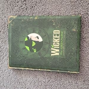 🔥RARE🔥 The Original Grimmerie from Broadway's Wicked the Musical MINT